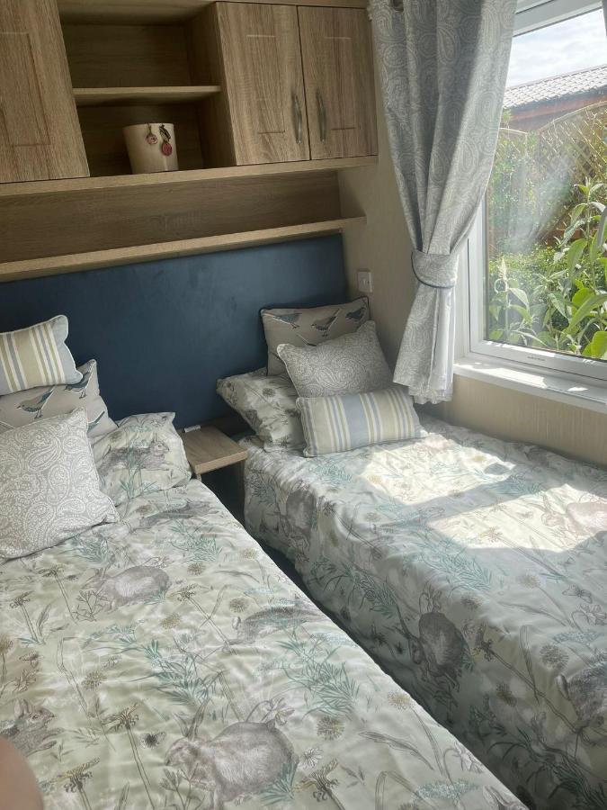 Fern Lodge With Hot Tub Stonham Aspall المظهر الخارجي الصورة